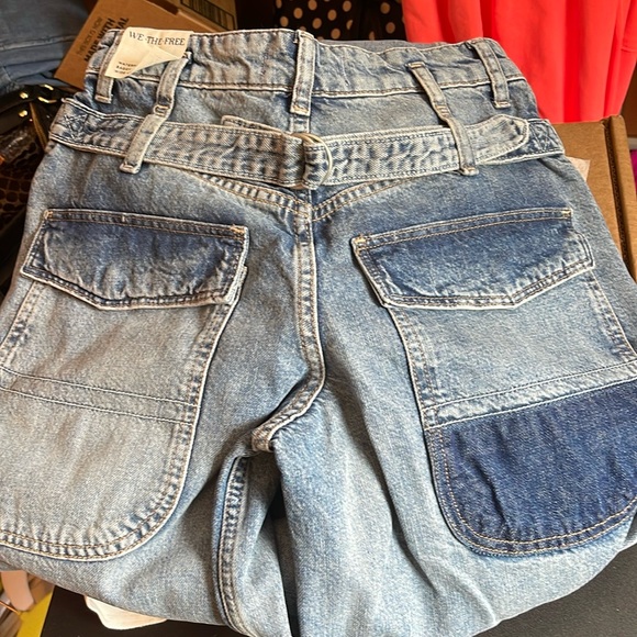 We the free Waterfall Baggy Jeans size 24 - Picture 13 of 16